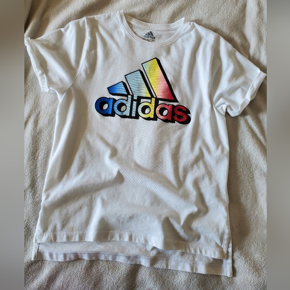 Adidas short sleeve shirt girls sz M, white